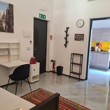 Bibi Appartamento A Due Passi Dal Tribunale Centro Palermo Exterior photo